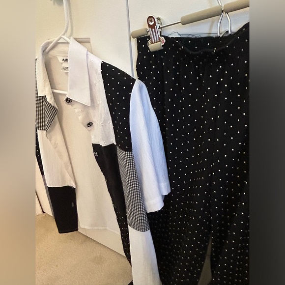 VINTAGE set - Picture 2 of 4